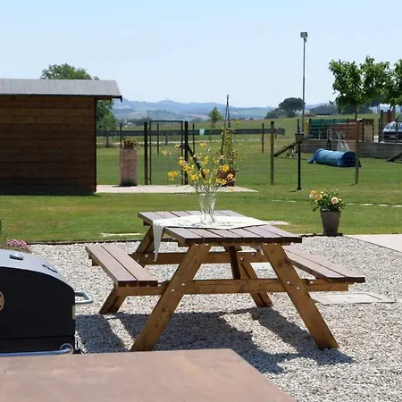 Апартаменты Casa Montefiore 13 Girasoli Lt Nella Tranquilla Campagna Marchigiana Анкона