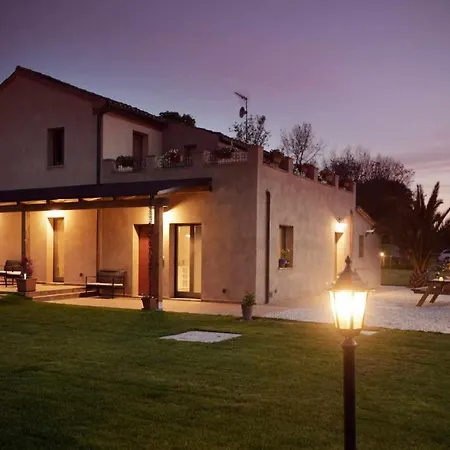 Casa Montefiore 13 Girasoli Lt Nella Tranquilla Campagna Marchigiana Апартаменты *