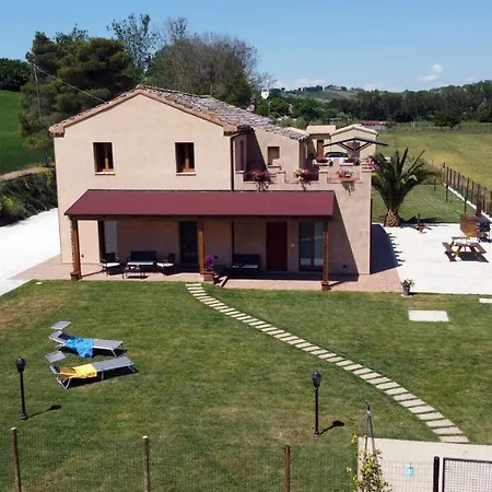 Апартаменты Casa Montefiore 13 Girasoli Lt Nella Tranquilla Campagna Marchigiana *