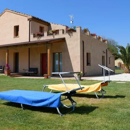 Casa Montefiore 13 Girasoli Lt Nella Tranquilla Campagna Marchigiana